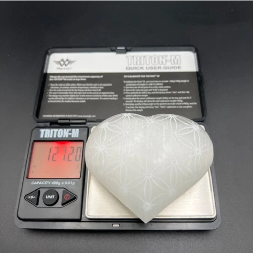 PRICE IS FIRM - Selenite Satin Spar Celtic Weave Etched Hand Carved Heart - Picture 6 of 6
